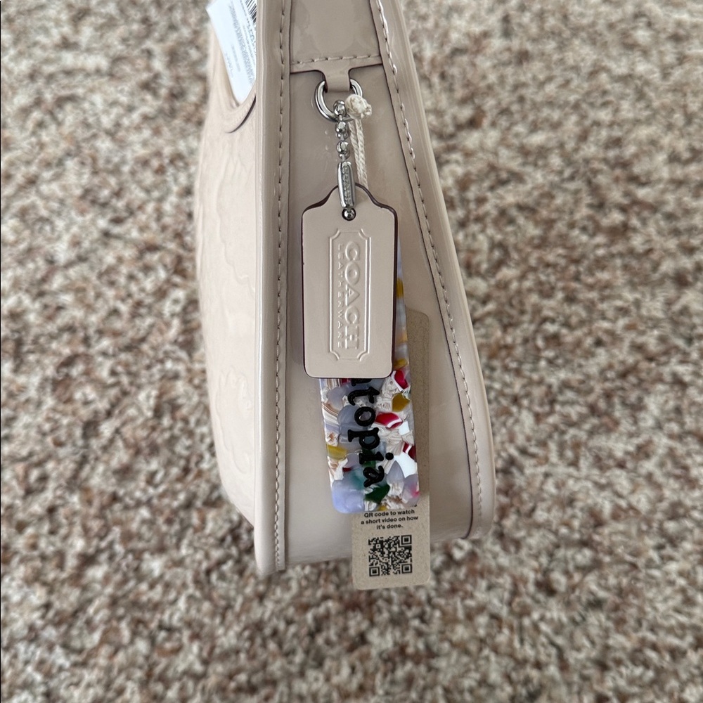 Coach Ergo Bag - Picture 5 of 8